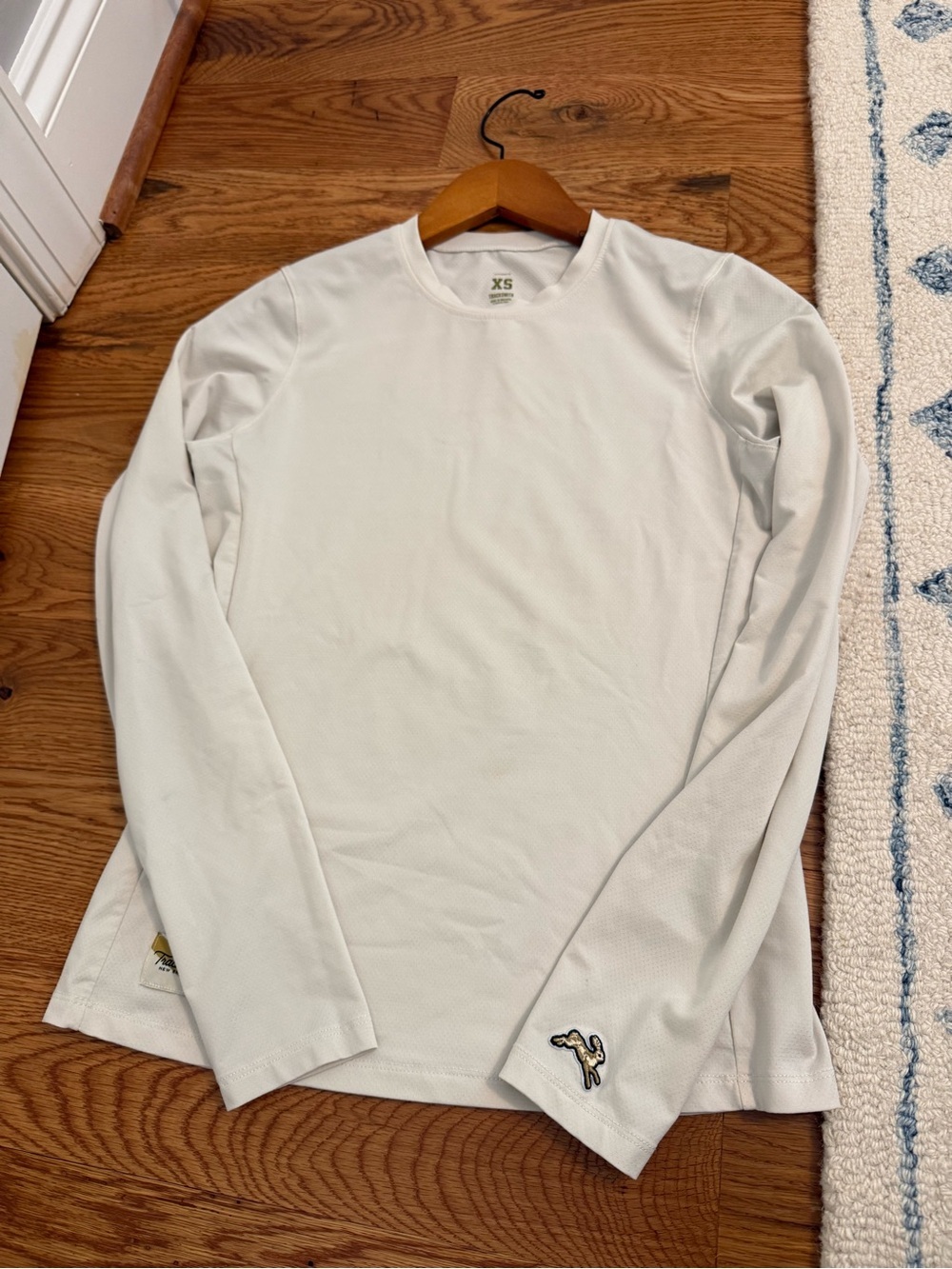 Tracksmith Women’s Session Long Sleeve Shirt Size XS